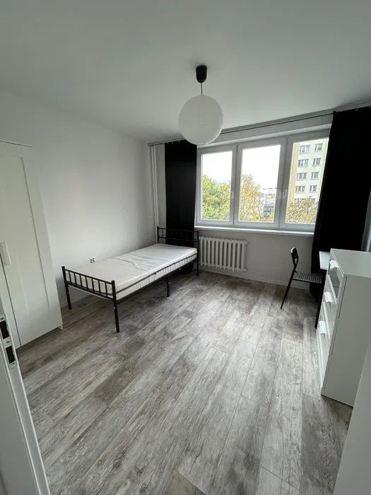 Mieszkanie 3-pokojowe Warszawa Śródmieście. Zdjęcie 1