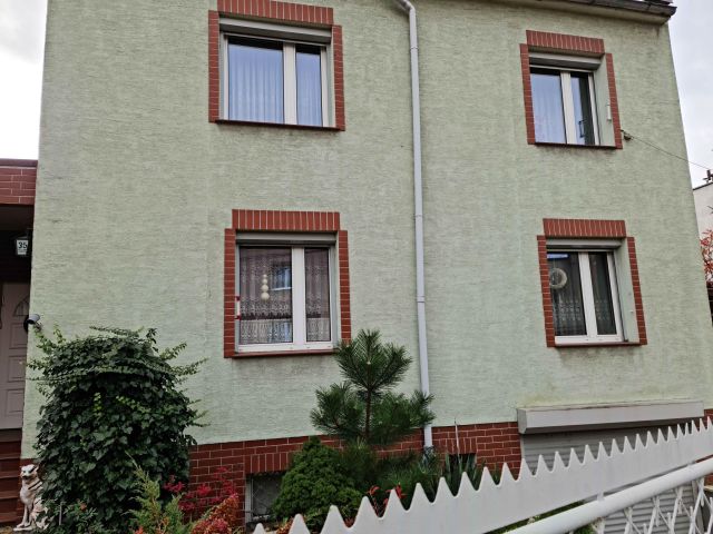 dom wolnostojący, 6 pokoi Siemianowice Śląskie Bytków, ul. Bolesława Chrobrego. Zdjęcie 1