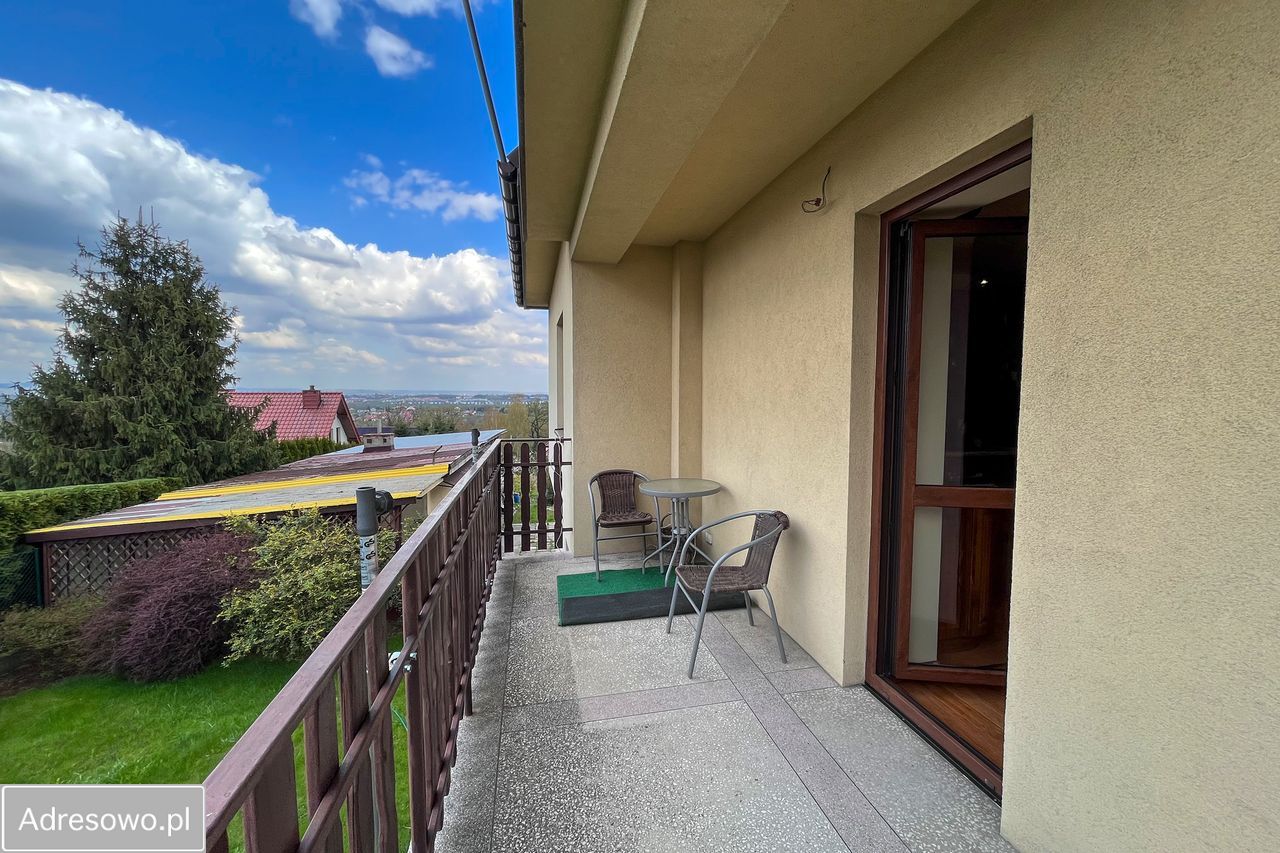 dom wolnostojący, 7 pokoi Libertów. Zdjęcie 13