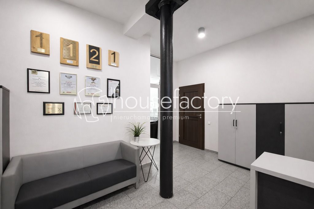 Biuro Łódź, ul. Tylna. Zdjęcie 2