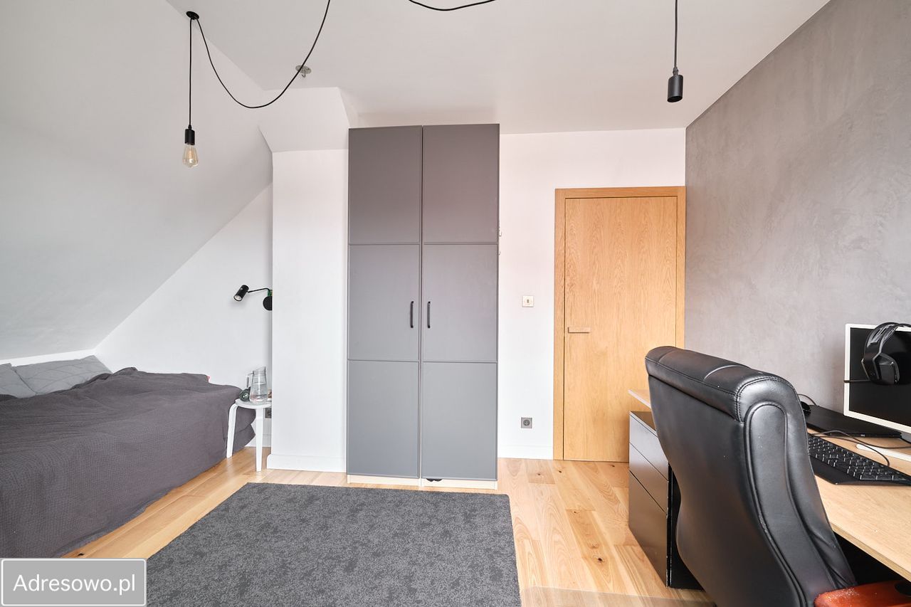 dom wolnostojący, 5 pokoi Dobrzykowice. Zdjęcie 14