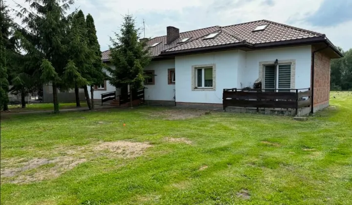 dom wolnostojący, 4 pokoje Łęczyca