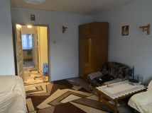 Mieszkanie 3-pokojowe Pustków-Osiedle. Zdjęcie 2