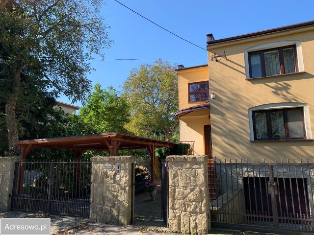 dom wolnostojący, 7 pokoi Kraków Nowa Huta, ul. Michała Wołodyjowskiego. Zdjęcie 1