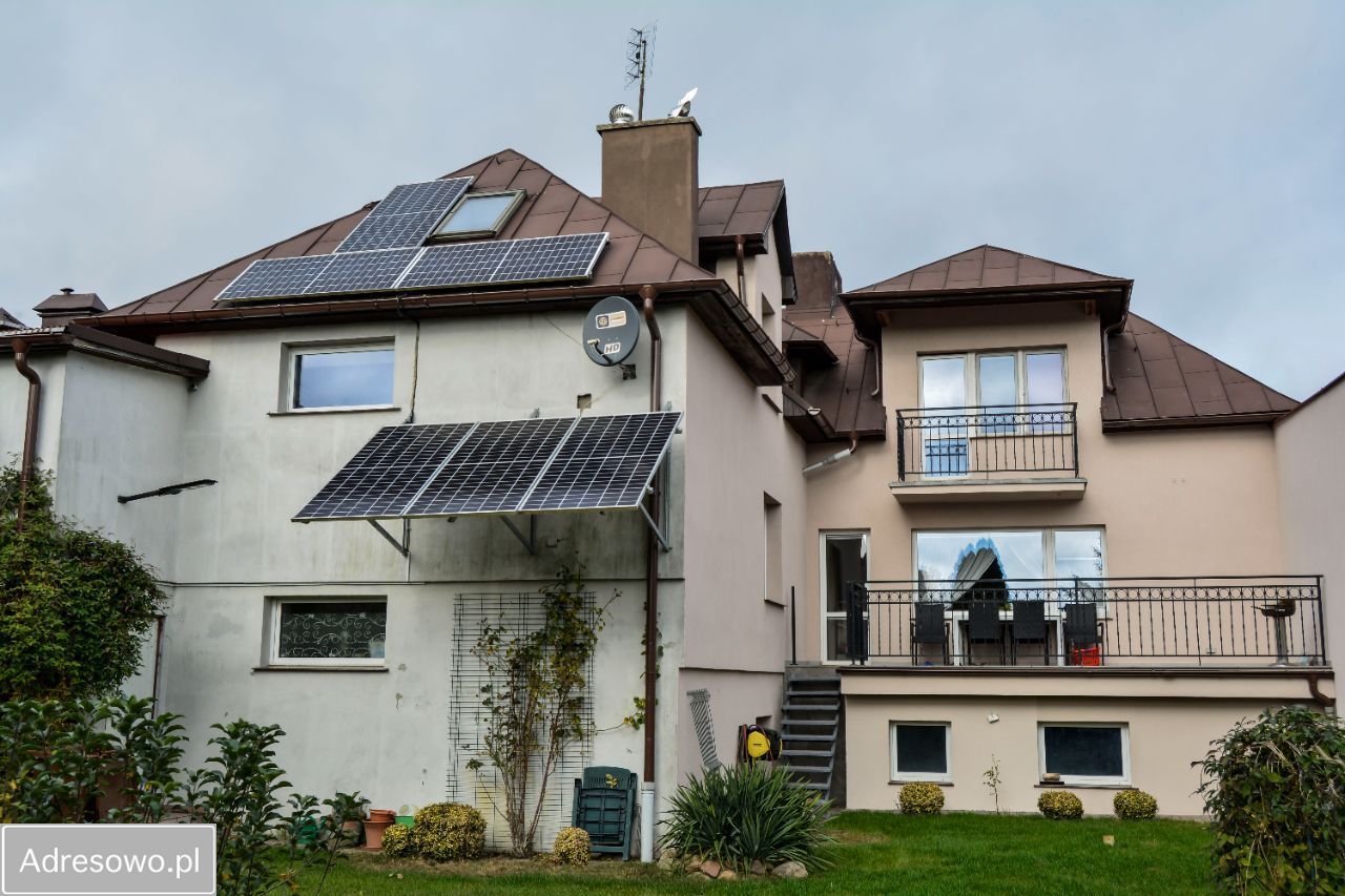 dom szeregowy, 6 pokoi Wałcz, os. Piastowskie. Zdjęcie 11