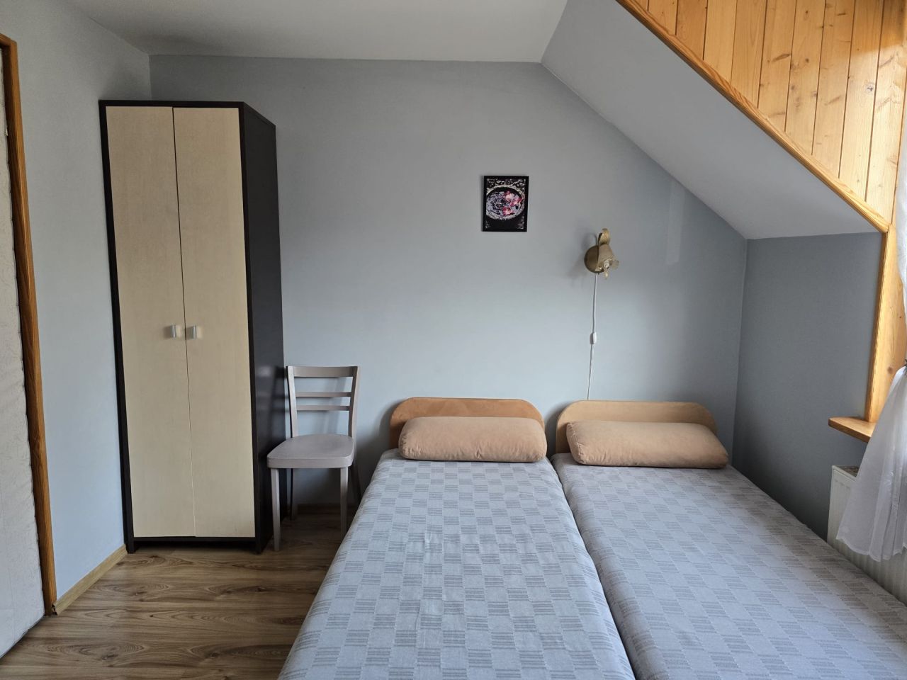 dom wolnostojący, 9 pokoi Jelenia Góra Jagniątków, ul. Karkonoska. Zdjęcie 18