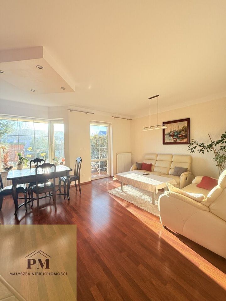 dom szeregowy, 4 pokoje Koszalin. Zdjęcie 1