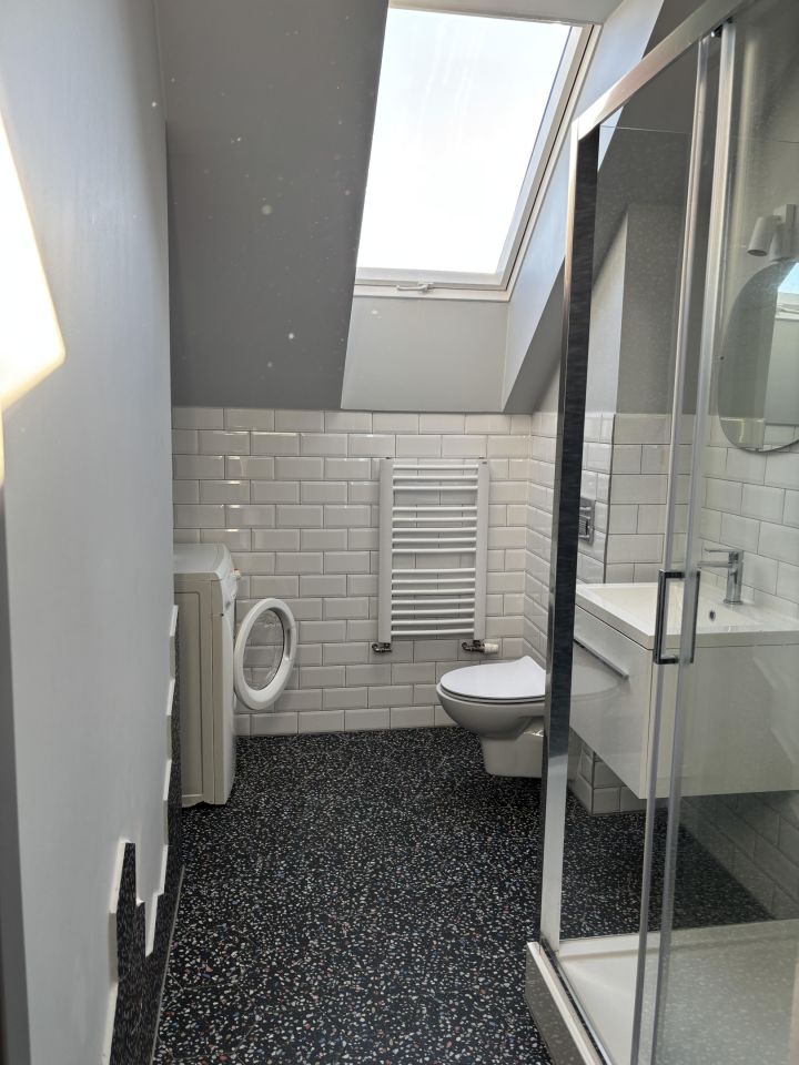 Mieszkanie 3-pokojowe Kęsza. Zdjęcie 3