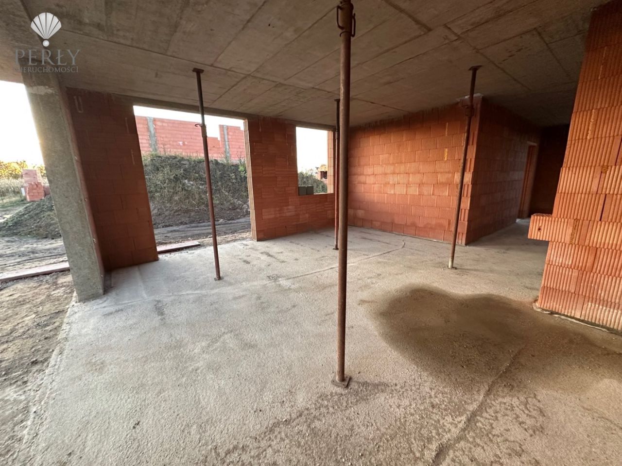 bliźniak, 4 pokoje Szukalice. Zdjęcie 9