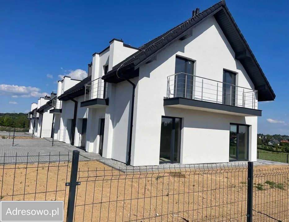 bliźniak, 6 pokoi Modlniczka, ul. Słowiańska