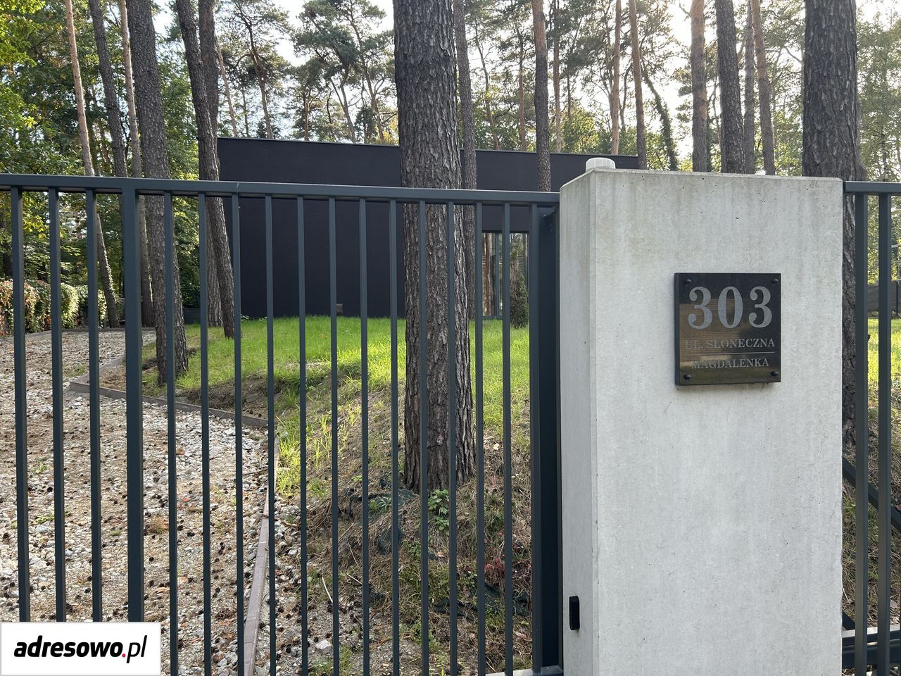 dom wolnostojący, 5 pokoi Magdalenka. Zdjęcie 17