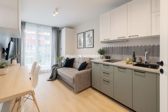 Mieszkanie 4-pokojowe Kraków Czyżyny, ul. bp. Piotra Tomickiego. Zdjęcie 11