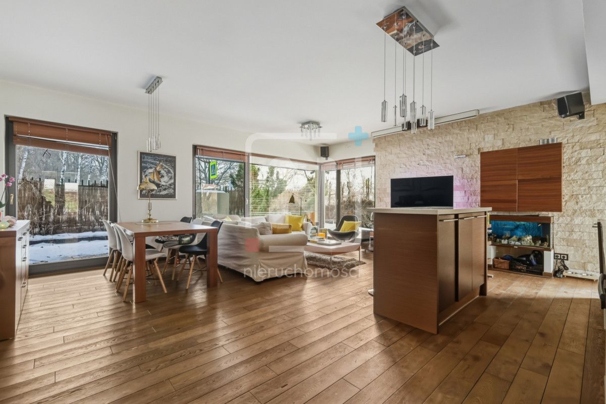 Mieszkanie 4-pokojowe Warszawa Ochota, ul. Włodarzewska. Zdjęcie 1