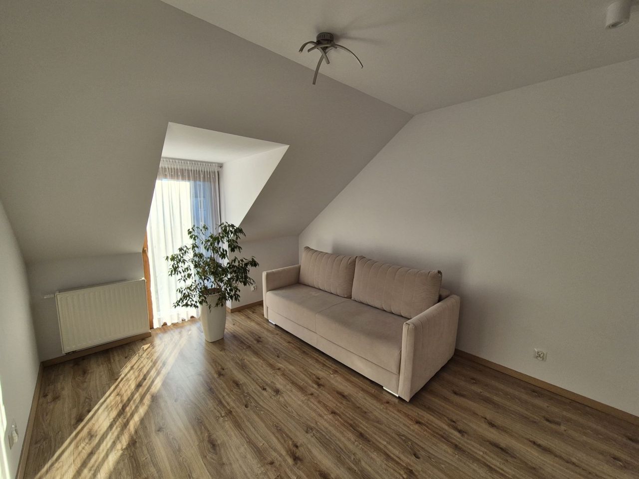 dom szeregowy Kąty Wrocławskie. Zdjęcie 8