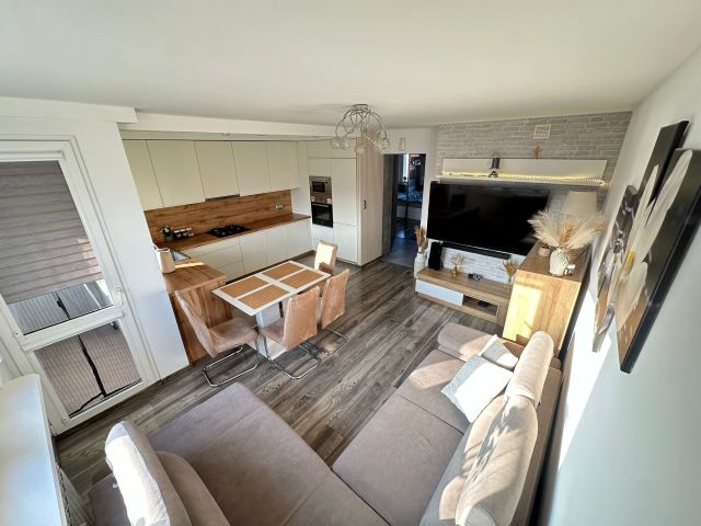 Mieszkanie 3-pokojowe Turek, ul. kard. Stefana Wyszyńskiego. Zdjęcie 1