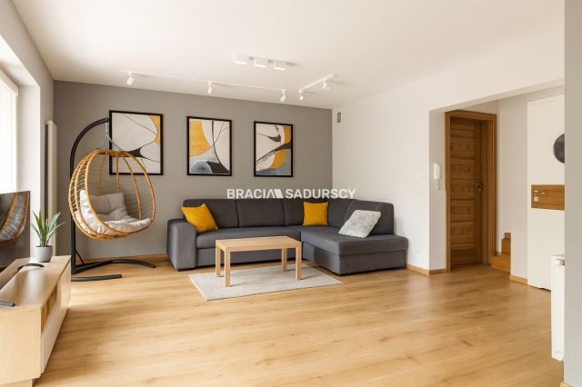 bliźniak, 4 pokoje Kraków Swoszowice, ul. Adolfa Aleksandrowicza. Zdjęcie 2