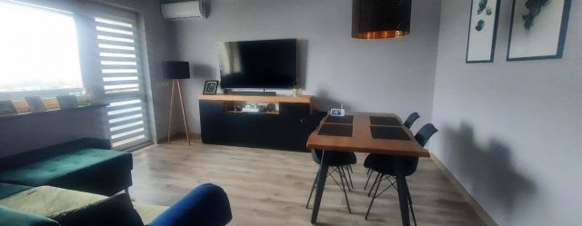 Mieszkanie 3-pokojowe Zduńska Wola, ul. Sieradzka. Zdjęcie 1