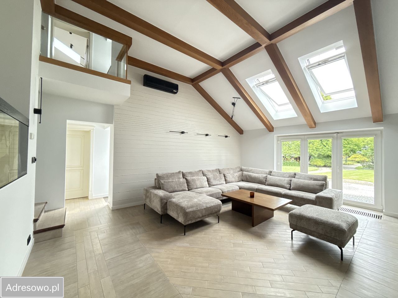 dom wolnostojący, 7 pokoi Turek, ul. Zdrojki Prawe. Zdjęcie 8