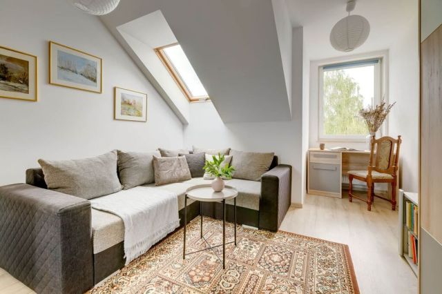 bliźniak, 5 pokoi Wólka Dworska. Zdjęcie 7