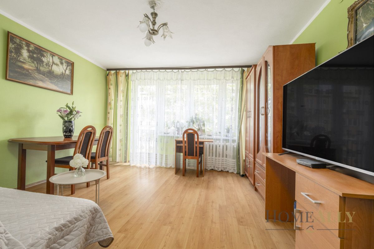 Mieszkanie 1-pokojowe Nowy Dwór Mazowiecki, ul. Chemików. Zdjęcie 1