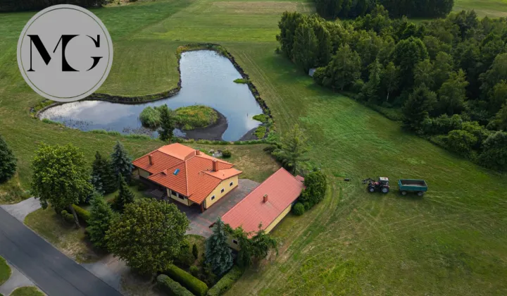 dom wolnostojący, 4 pokoje Studzienki Lisi Kąt, ul. Lisi Kąt