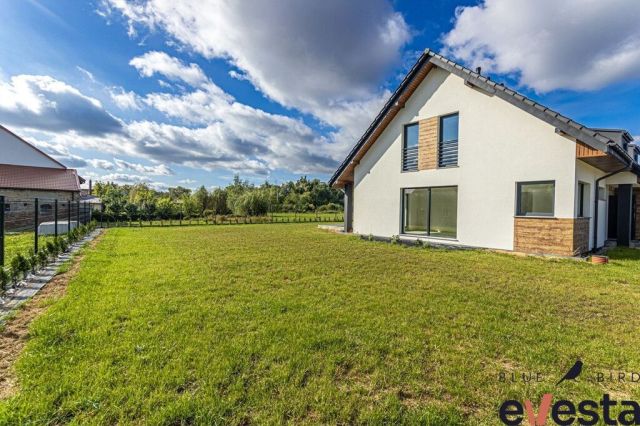 bliźniak, 6 pokoi Szczepankowice, ul. Słoneczna. Zdjęcie 3