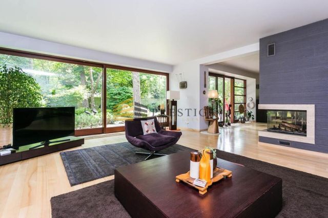 dom wolnostojący, 6 pokoi Konstancin-Jeziorna, ul. Potulickich. Zdjęcie 2