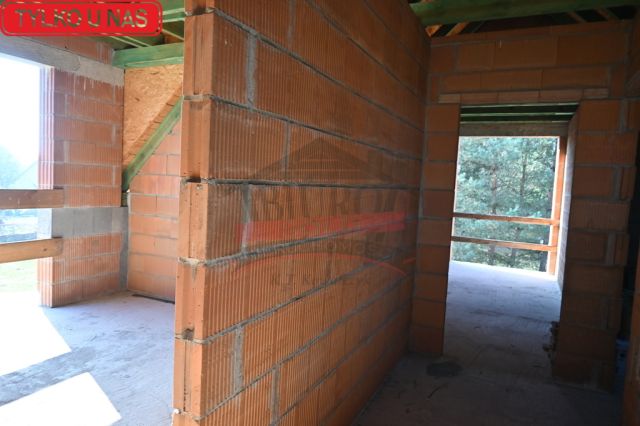 dom wolnostojący, 5 pokoi Dylaki. Zdjęcie 11