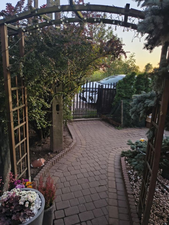 dom wolnostojący, 5 pokoi Jeżów. Zdjęcie 9