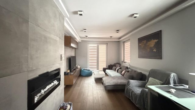 Mieszkanie 4-pokojowe Kraków Jugowice, ul. Wiktora Zina. Zdjęcie 1