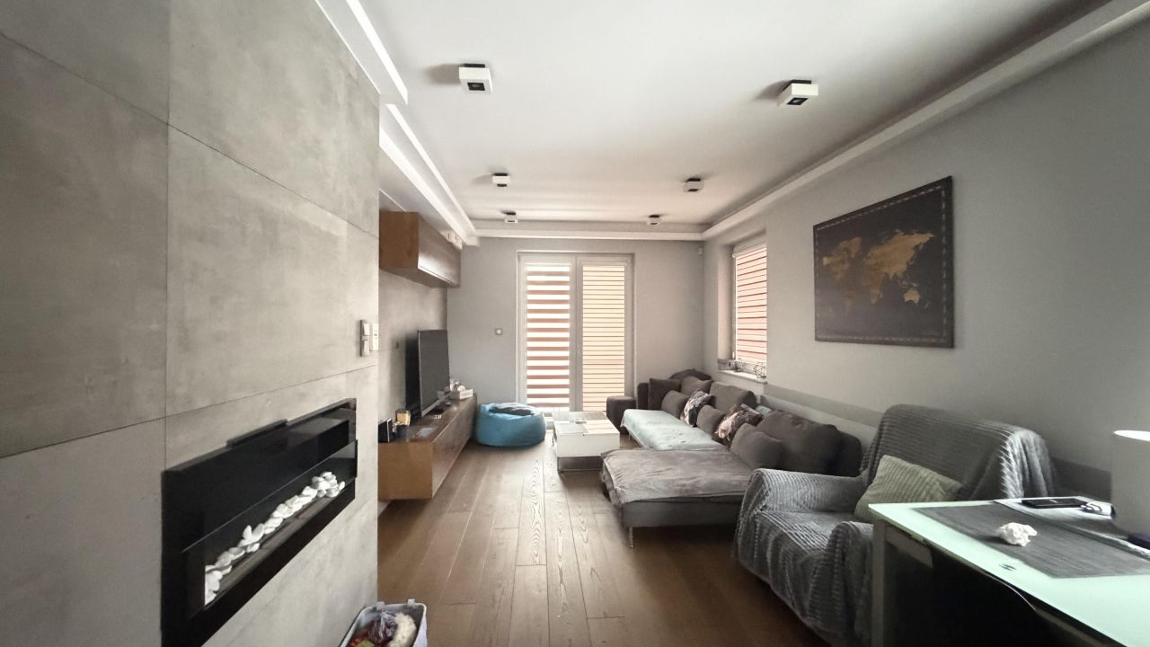 Mieszkanie 4-pokojowe Kraków Jugowice, ul. Wiktora Zina. Zdjęcie 1