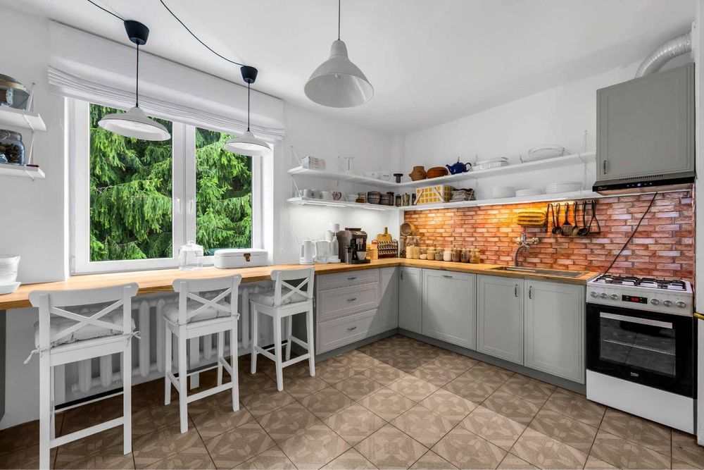 dom wolnostojący, 7 pokoi Góra Kalwaria. Zdjęcie 2