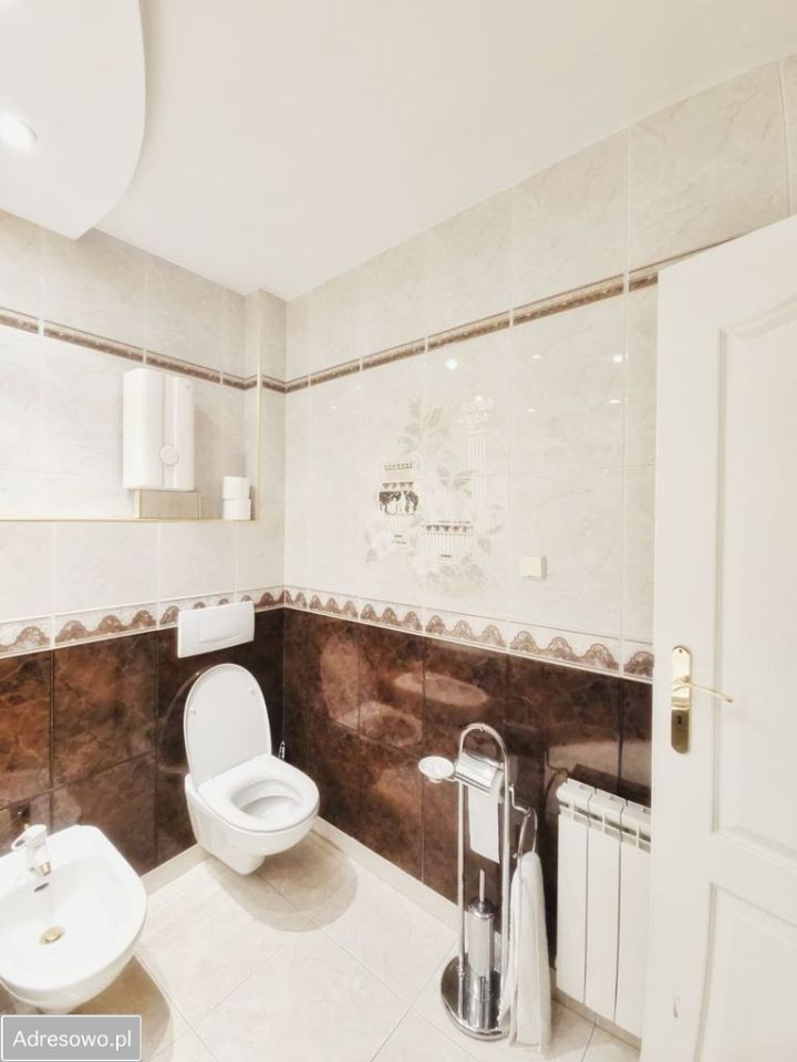 dom wolnostojący, 10 pokoi Mielec, ul. Jana Haładeja. Zdjęcie 4