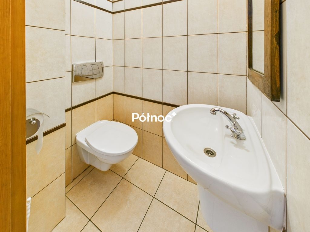 dom wolnostojący, 8 pokoi Baranów Sandomierski, ul. Podzamcze. Zdjęcie 19
