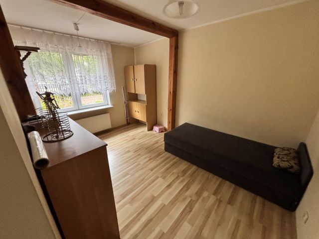 dom wolnostojący, 3 pokoje Piasutno. Zdjęcie 9