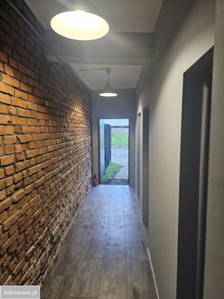 Hala/magazyn Grzybno. Zdjęcie 8