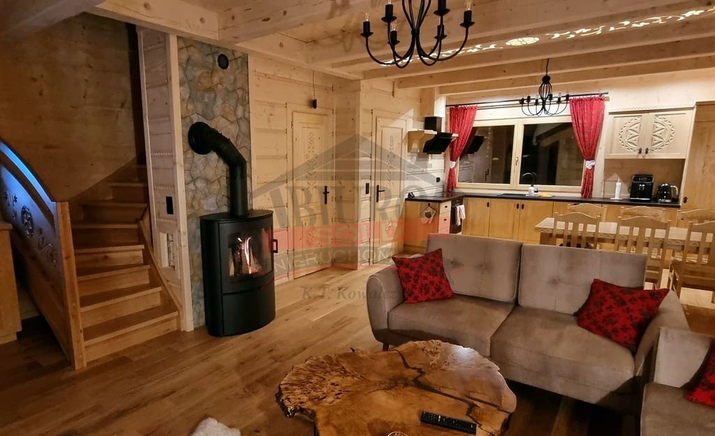 dom wolnostojący, 4 pokoje Sierockie. Zdjęcie 10