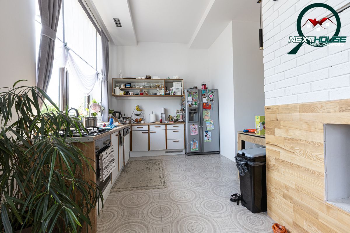 dom wolnostojący, 7 pokoi Czarny Dunajec. Zdjęcie 16