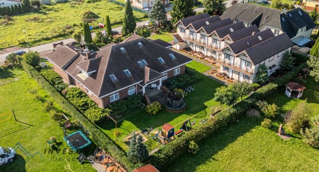 dom wolnostojący, 21 pokoi Grzybowo. Zdjęcie 6