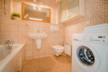 Mieszkanie 1-pokojowe Mikołajki, pl. Wolności. Zdjęcie 1