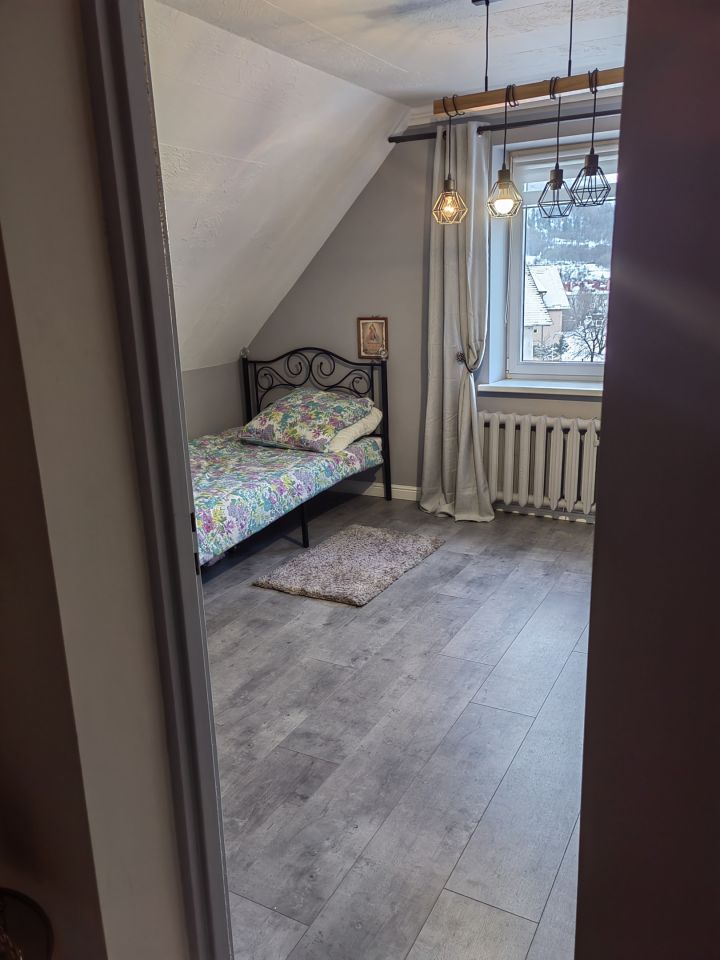 Mieszkanie 4-pokojowe Wojcieszów Centrum, ul. Górnicza. Zdjęcie 4