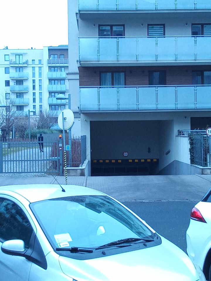 Garaż/miejsce parkingowe Wrocław Huby, ul. Nyska. Zdjęcie 2