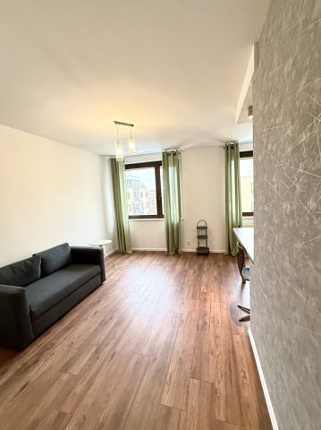 Mieszkanie 1-pokojowe Warszawa Bemowo, ul. Obrońców Tobruku. Zdjęcie 1