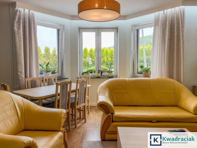 dom wolnostojący, 5 pokoi Bieździadka. Zdjęcie 8