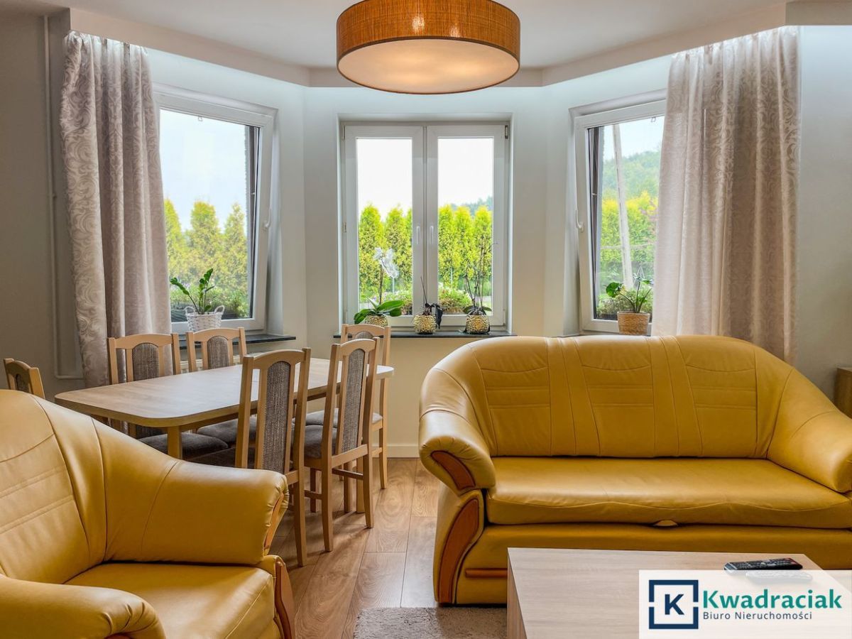 dom wolnostojący, 5 pokoi Bieździadka. Zdjęcie 8