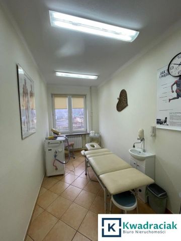 Lokal Wiśniowa. Zdjęcie 12