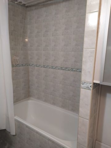 Mieszkanie 3-pokojowe Skierniewice Widok, ul. kpt. Mieczysława Hali. Zdjęcie 1