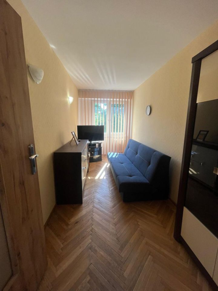 Mieszkanie 3-pokojowe Pabianice, ul. gen. Jarosława Dąbrowskiego. Zdjęcie 2