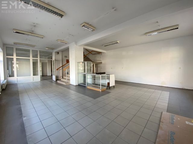 kamienica, 10 pokoi Więcbork, ul. Plac Jana Pawła II. Zdjęcie 24