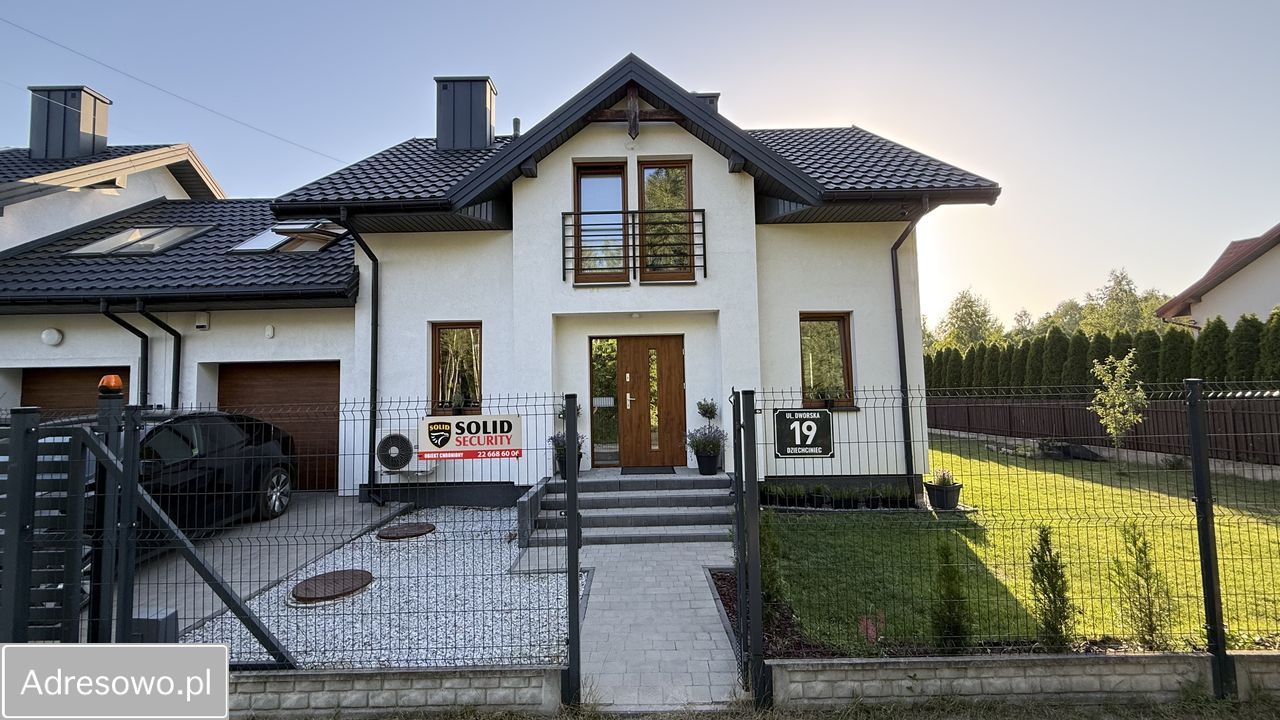 bliźniak, 5 pokoi Dziechciniec, ul. Dworska. Zdjęcie 1